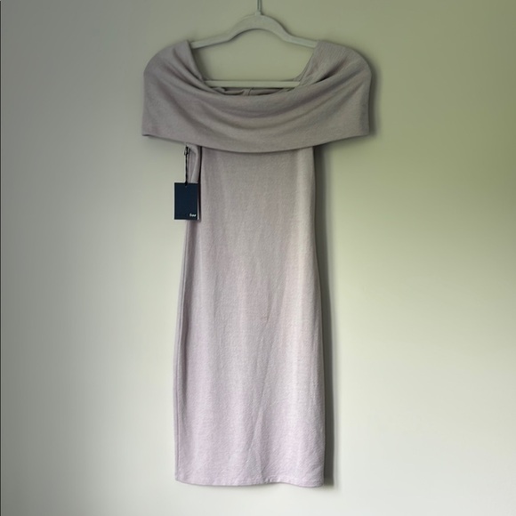 Wilfred Elegant Off-Shoulder Gray / Purple Dress size XS - Picture 2 of 7
